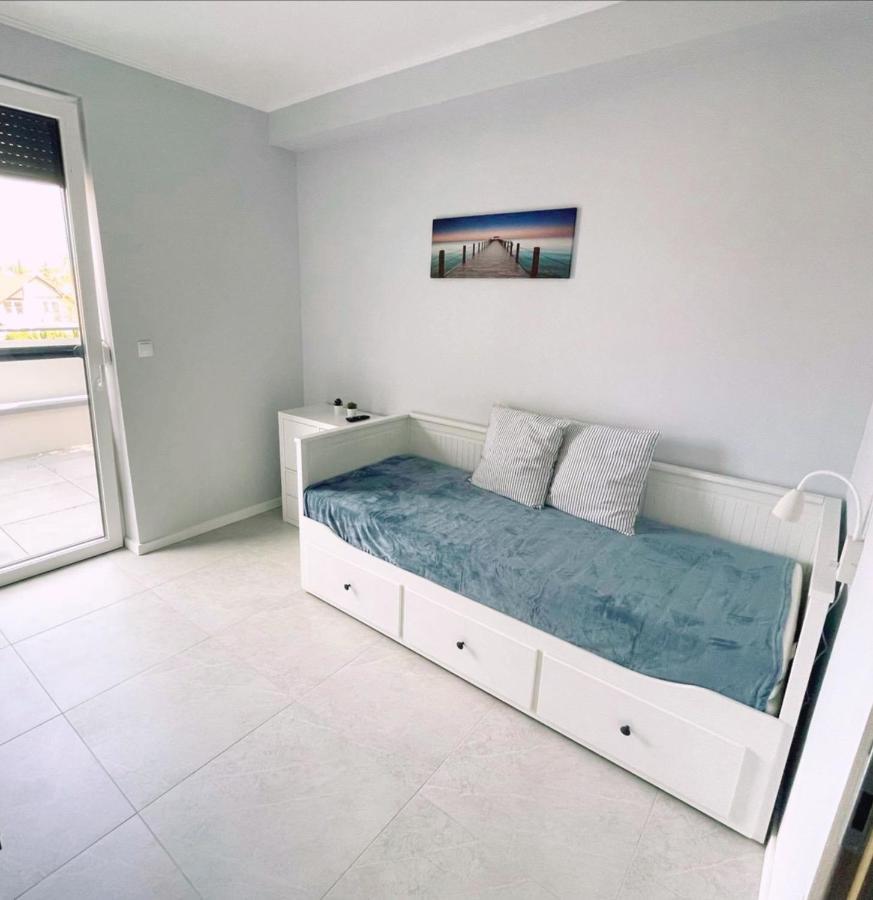 Lakeside Family & Studio Apartments Keszthely Esterno foto