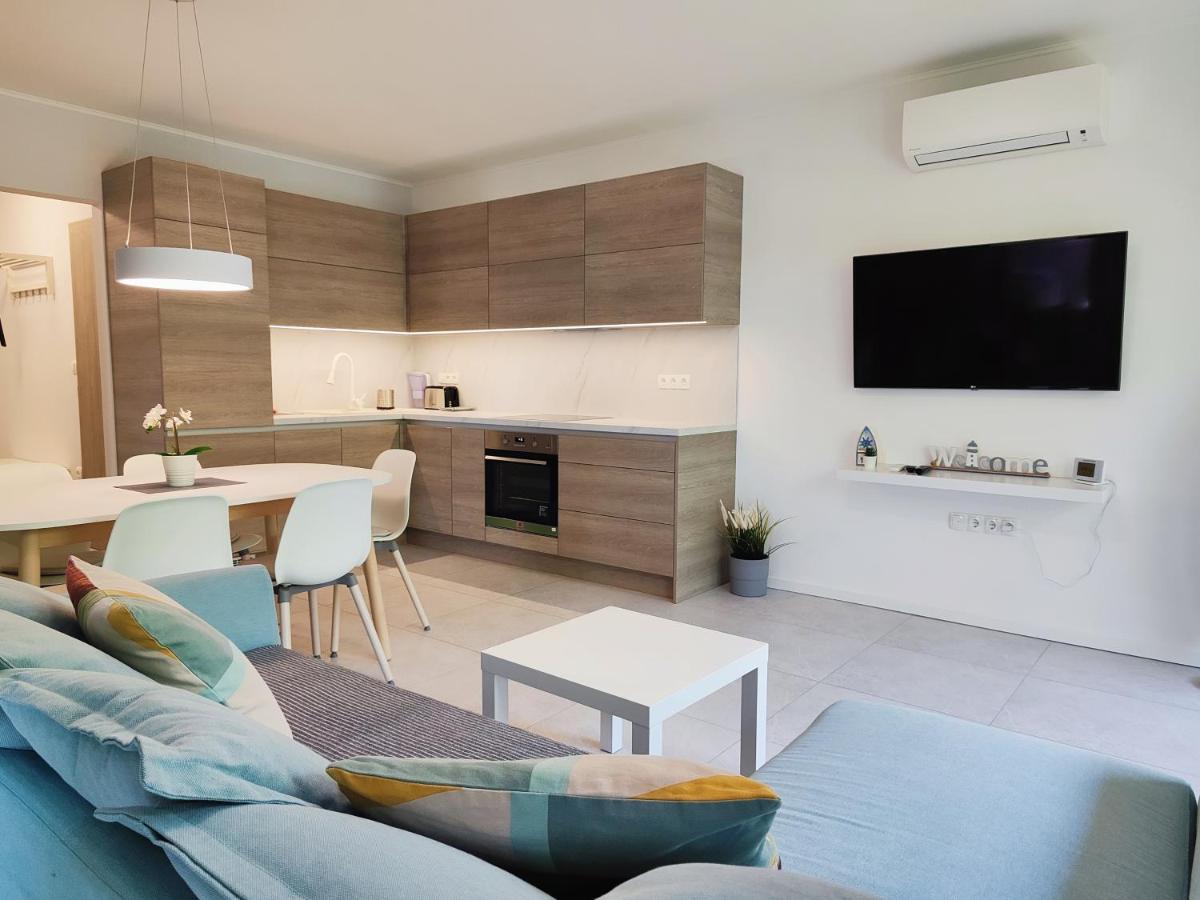 Lakeside Family & Studio Apartments Keszthely Esterno foto